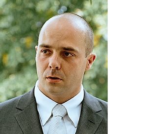 Sebastien-Uldry.jpg Sebastien-Uldry.jpg